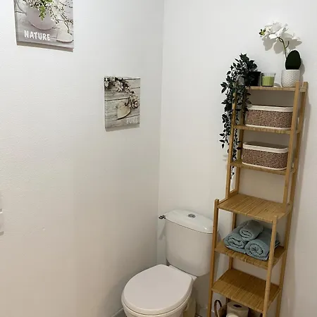 Joli A Les Bains , 2 Ou 4 Pers , Avec Terrasse Et Parking アパート *